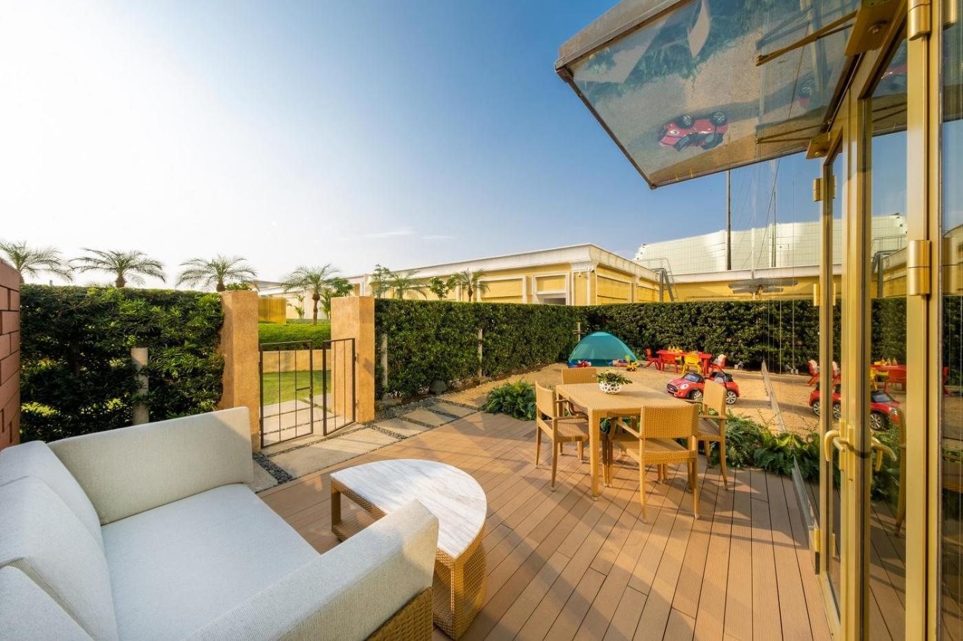 Garden Suite Executive Lounge Access